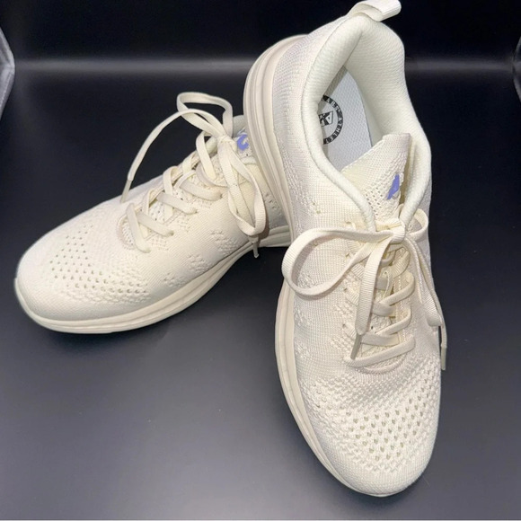 APL Shoes - APL Women Techloom Breeze Sneaker Women’s Size 10
